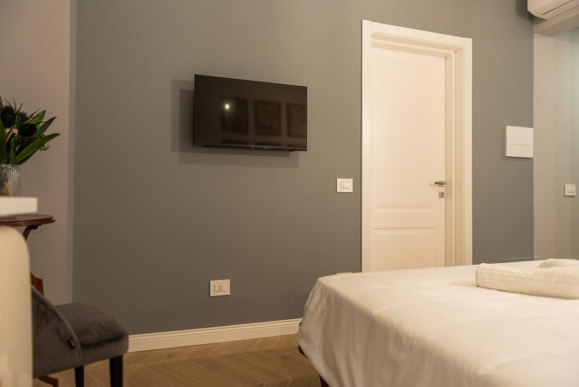 Sophia Boutique Suites Triest Exterior foto